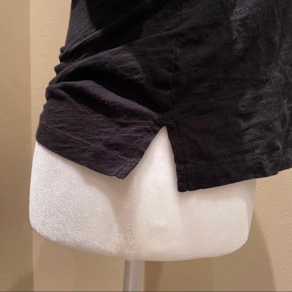 Madewell Black Whisper Cotton V-Neck Pocket Tee - Picture 3 of 8